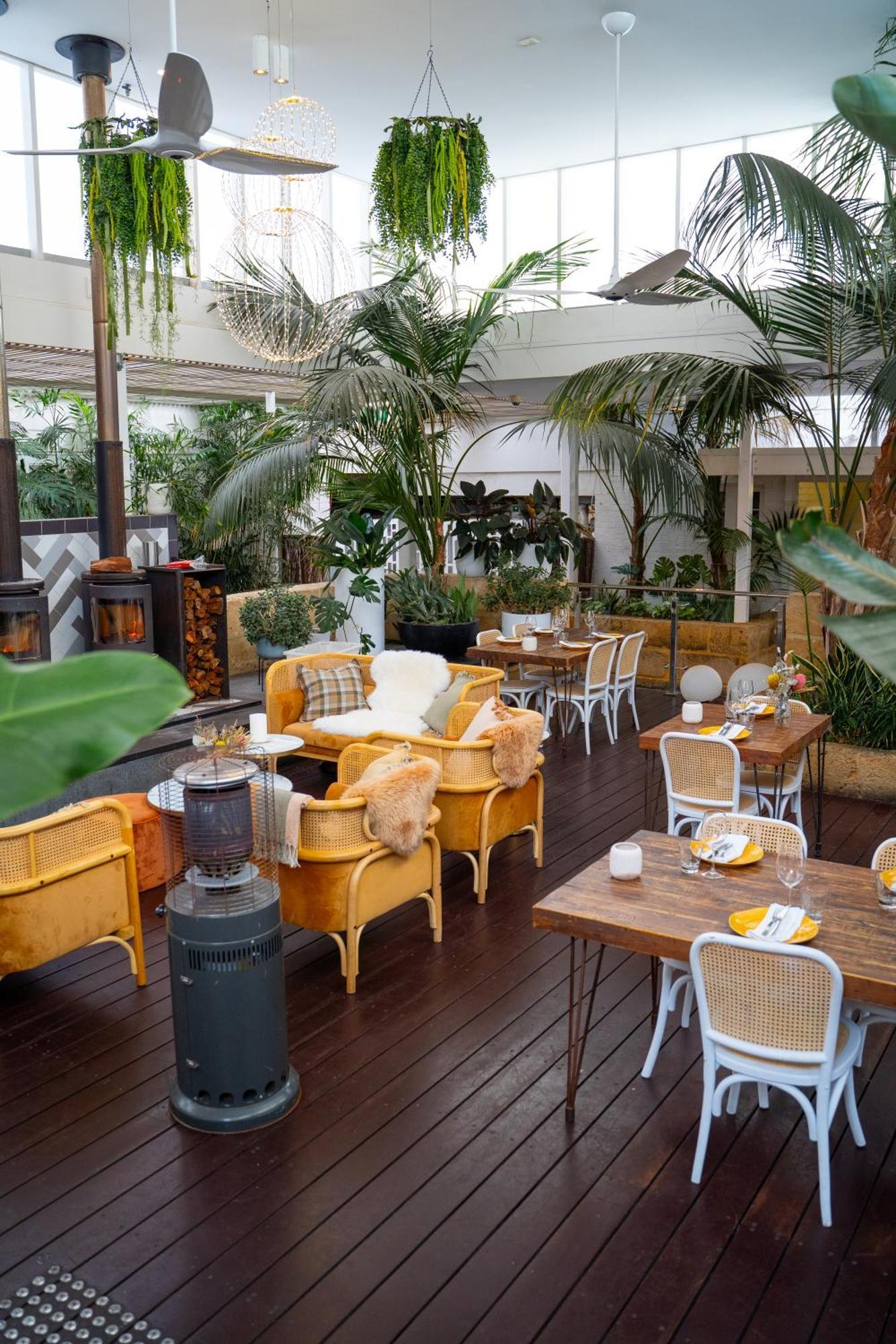 Cottesloe Beach Hotel Perth Ngoại thất bức ảnh