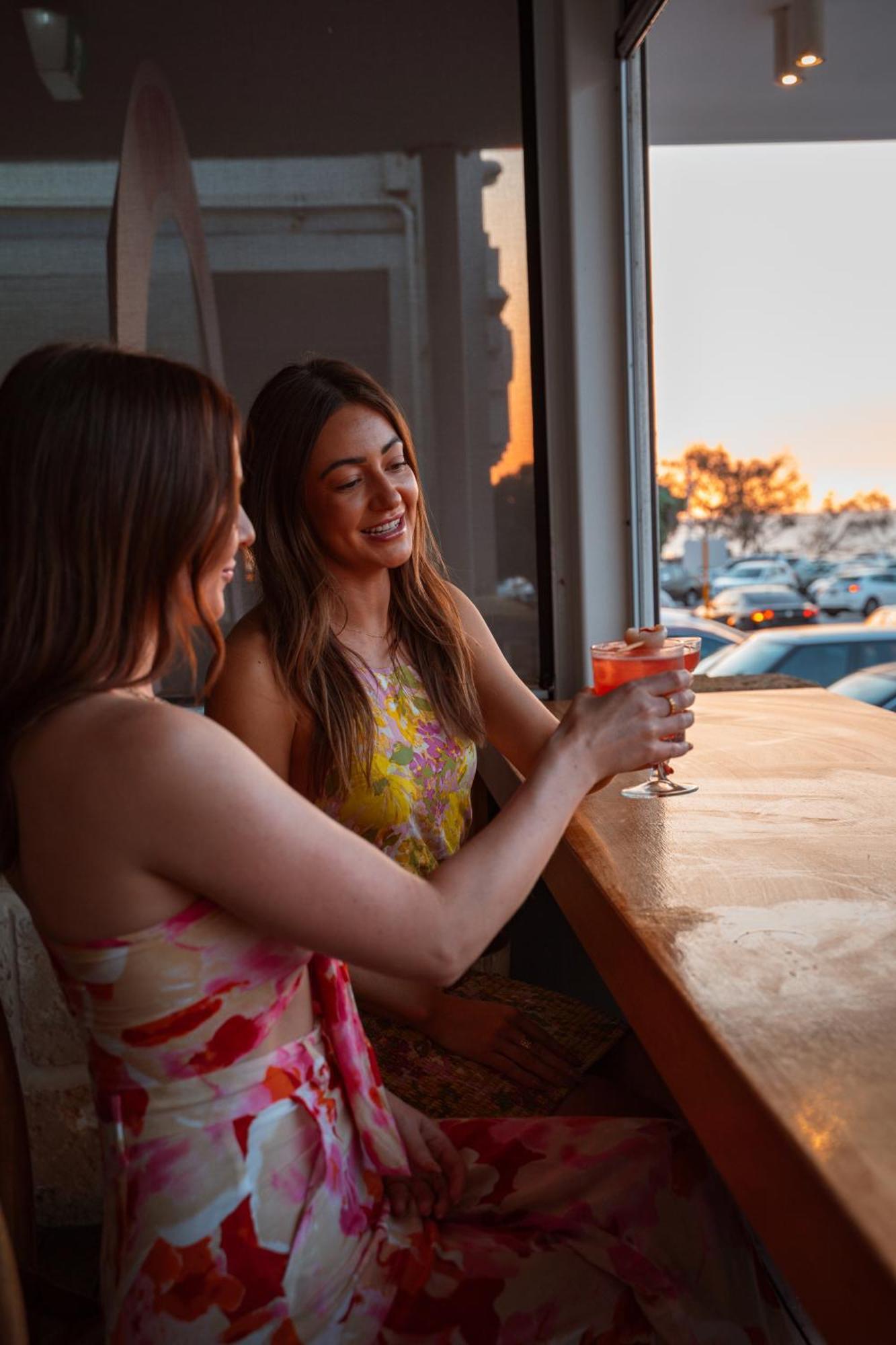 Cottesloe Beach Hotel Perth Ngoại thất bức ảnh