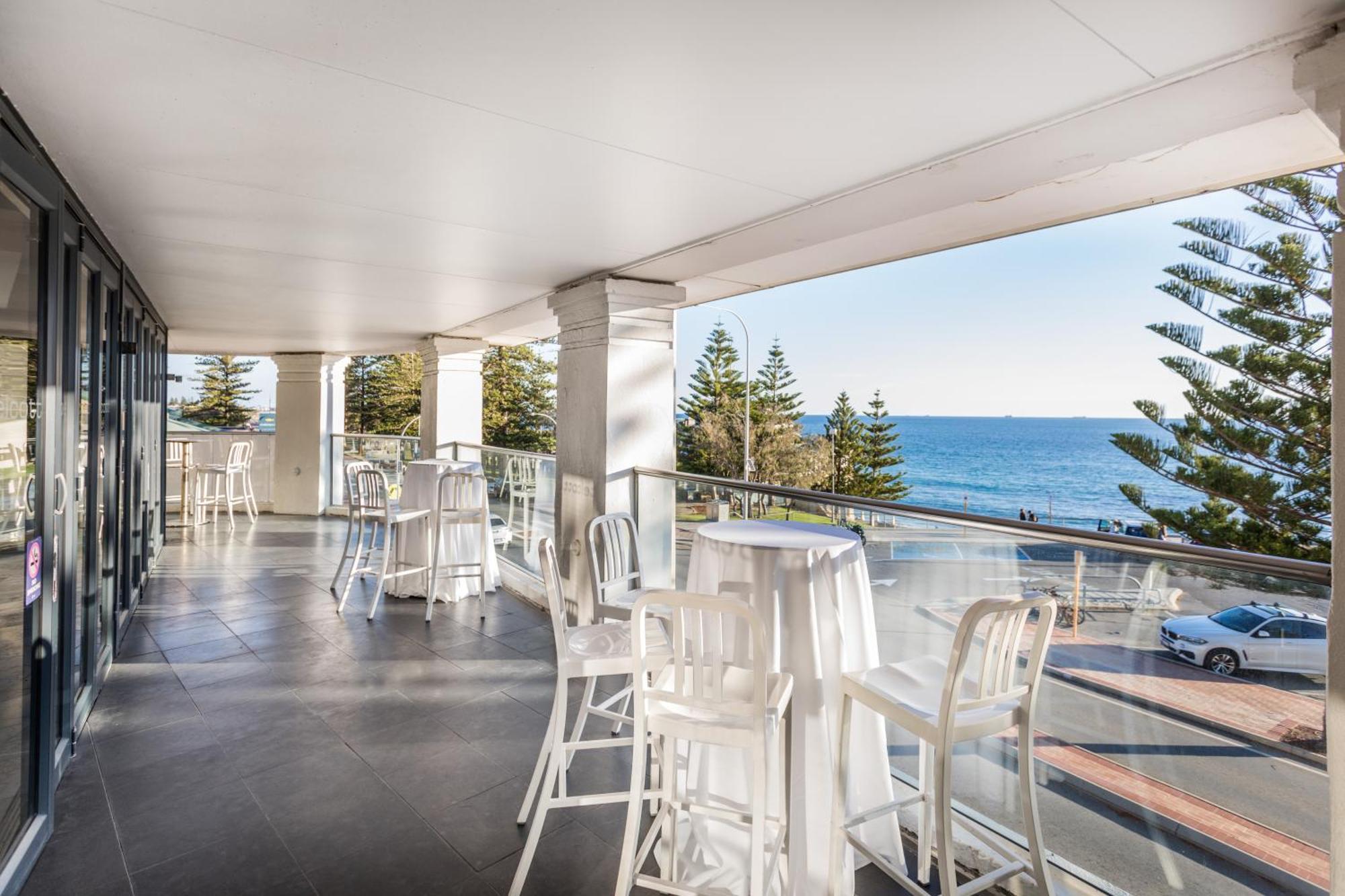 Cottesloe Beach Hotel Perth Ngoại thất bức ảnh