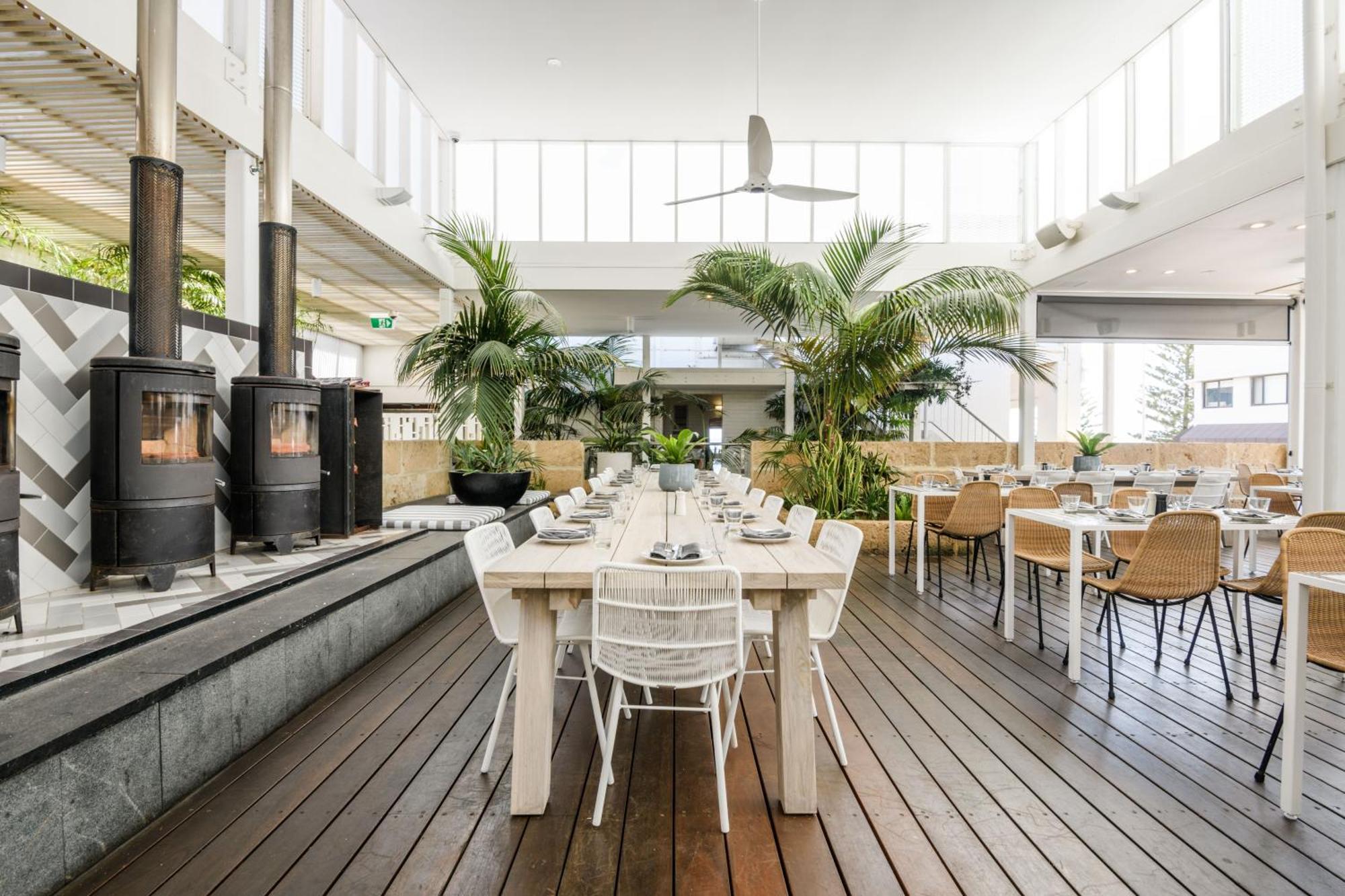 Cottesloe Beach Hotel Perth Ngoại thất bức ảnh