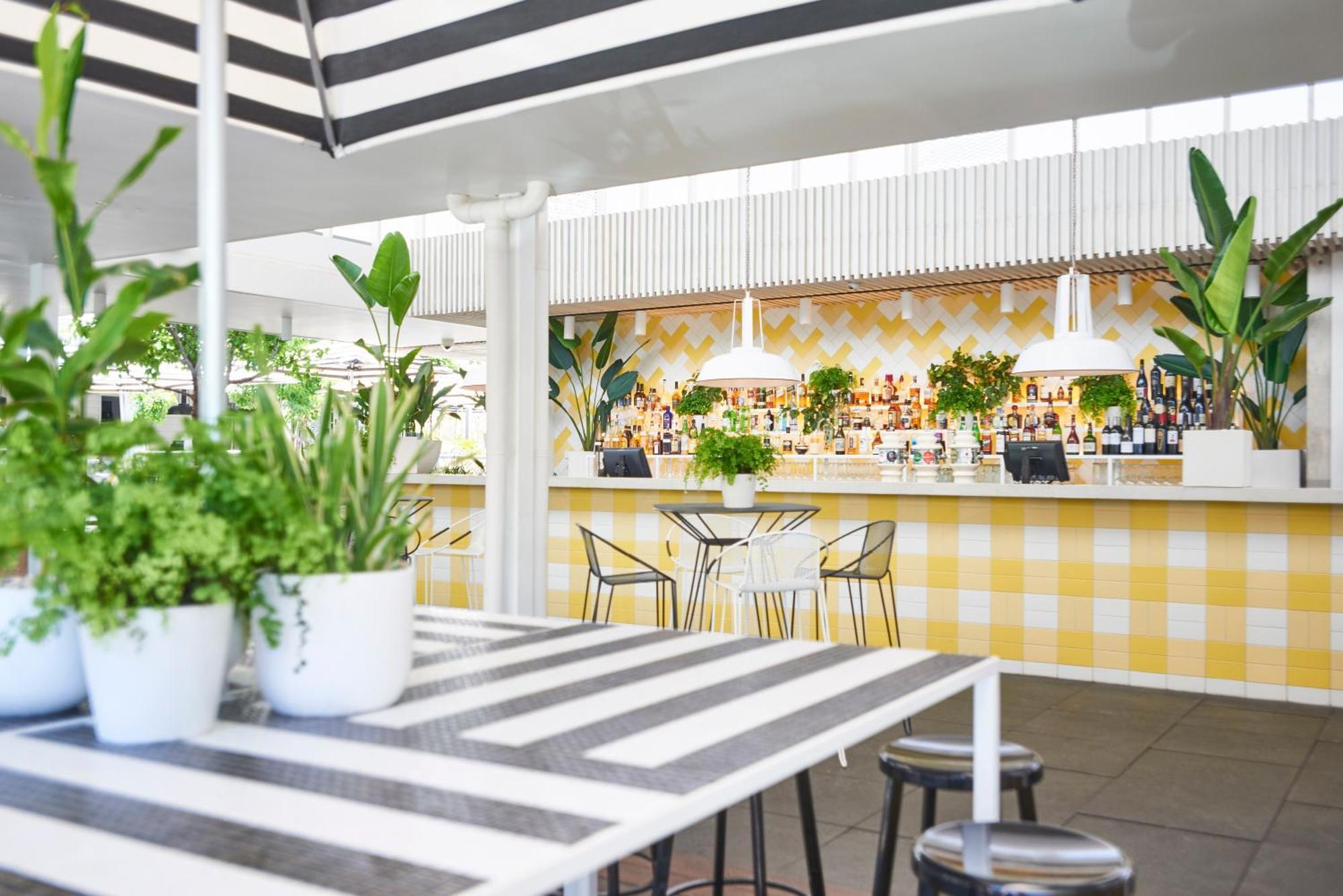 Cottesloe Beach Hotel Perth Ngoại thất bức ảnh