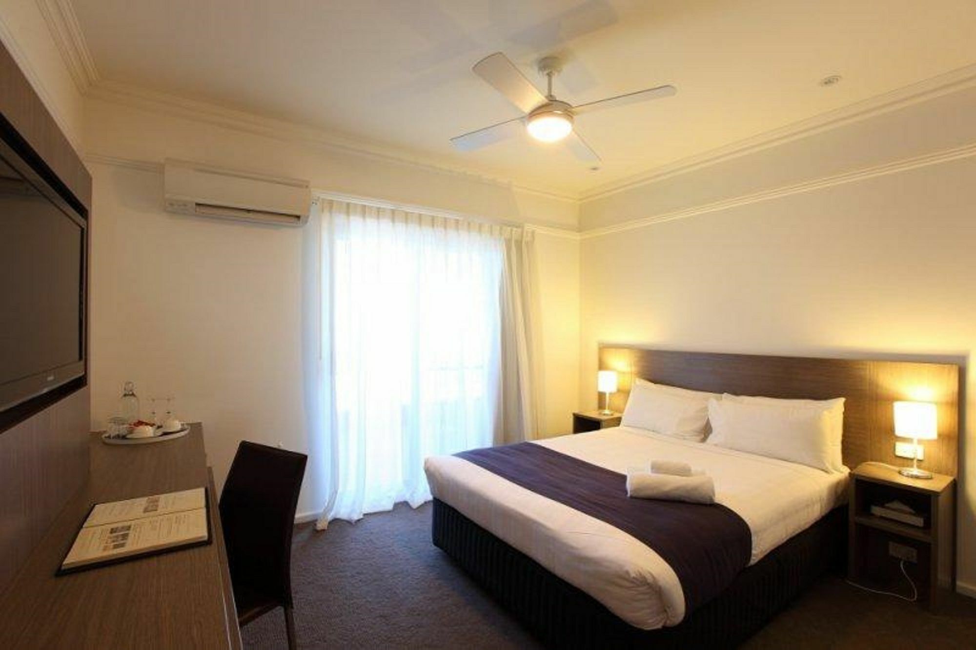 Cottesloe Beach Hotel Perth Ngoại thất bức ảnh